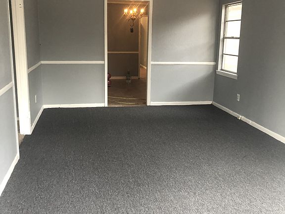 3rd image of 450 E 84th St