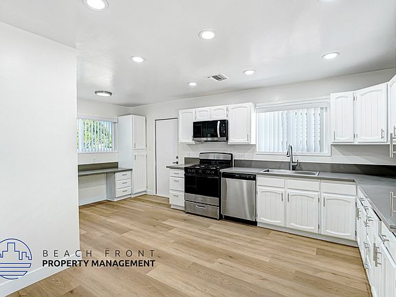 5th image of 17178 McKeever St