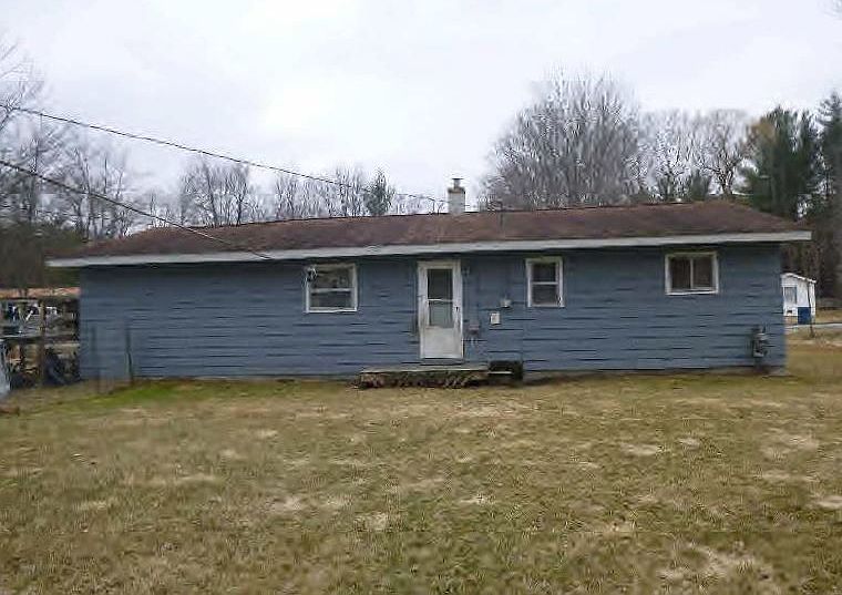 2nd image of 588 W Basing Ln
