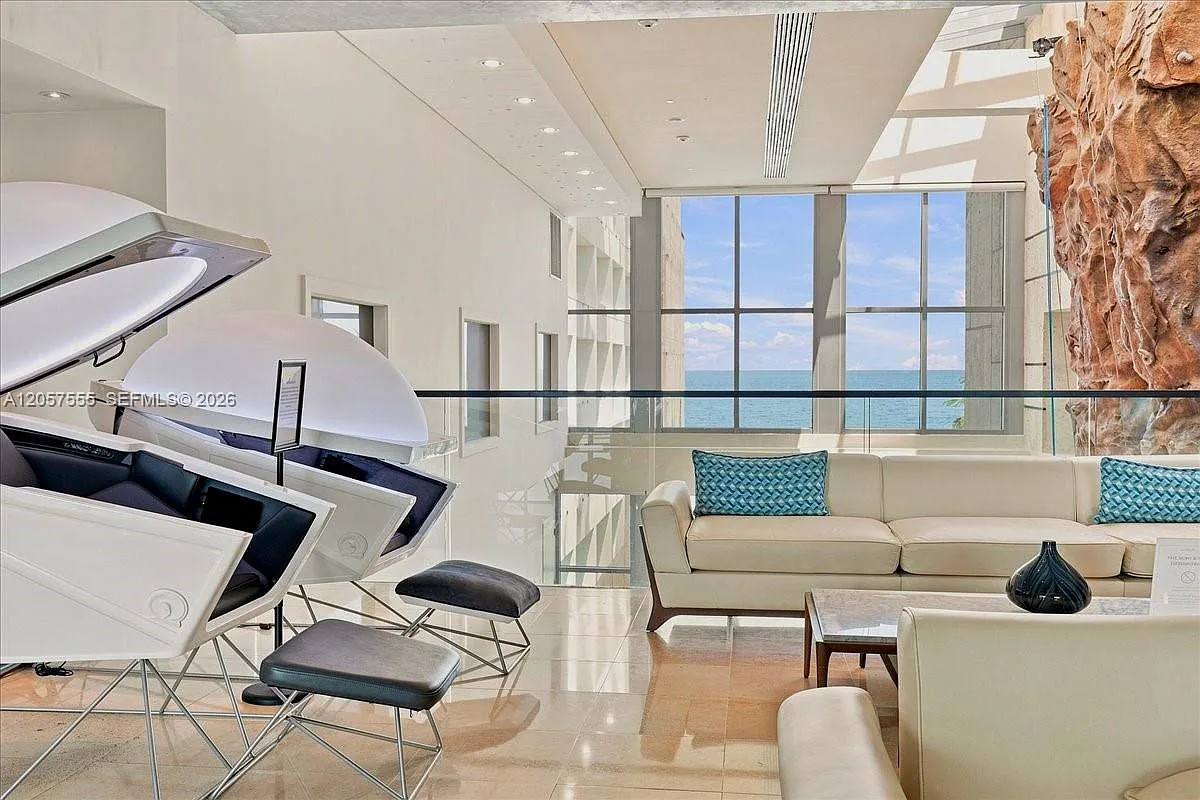 1 bed, $6,750 — Photo 2