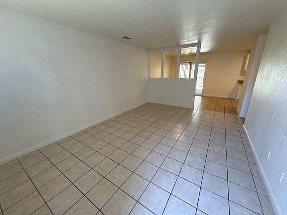 3rd image of 8821 Kelley Dr #8825