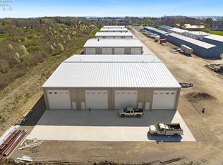 3126 NE Catawba Rd #E4, Pt Clinton, OH 43452