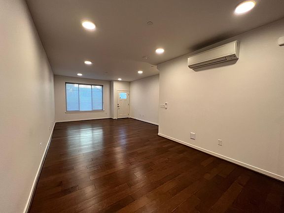 2nd floor: Living room and dining