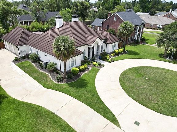 3rd image of 4028 Barbe Woods Dr