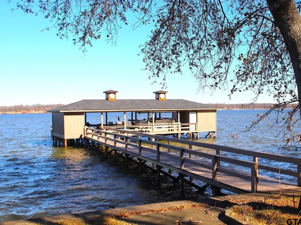 1713 Rs County Rd #3503, Emory, TX 75440