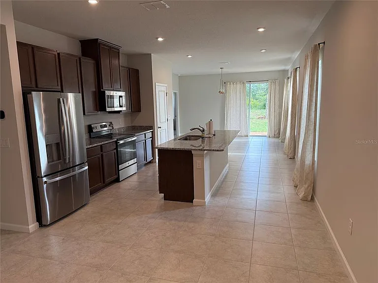 5029 Grand Teton Ct — Photo 2