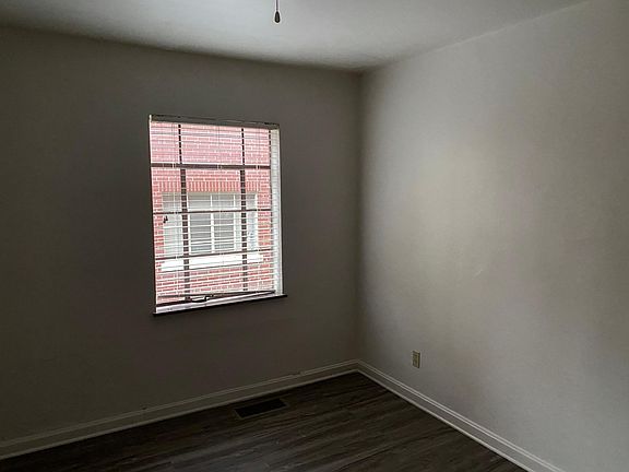 3rd image of 6622 Ravenal Ct APT 1