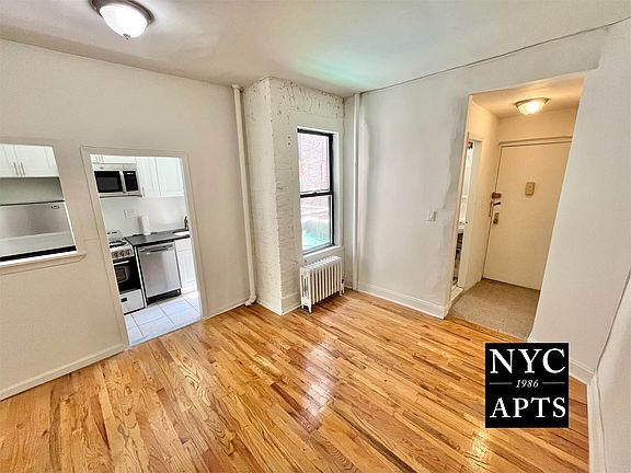 3rd image of 316 E 49th St APT 2A