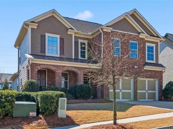 6647 Rivergreen Rd, Flowery Branch, GA 30542