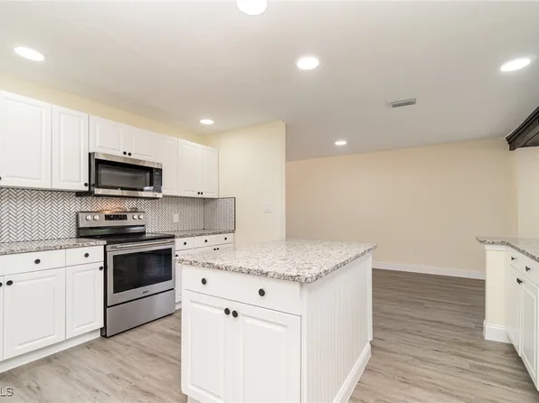 2225 Aldridge Ave, Fort Myers, FL 33907