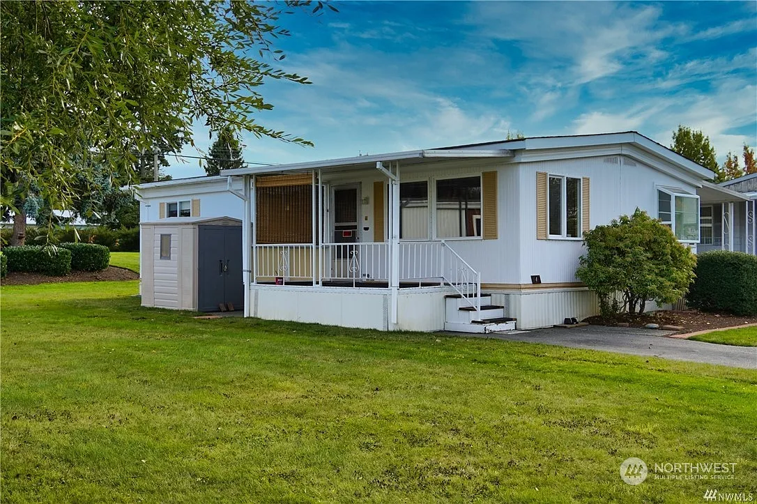 2725 E Fir Street #4 photo 1