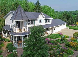 E1859 Rural Rd, Waupaca, WI 54981