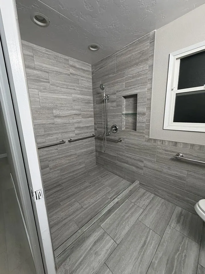 4 bed, 1372 sqft, $1,150 — Photo 4