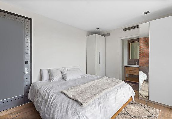 5th image of 171 Bayard St #3F