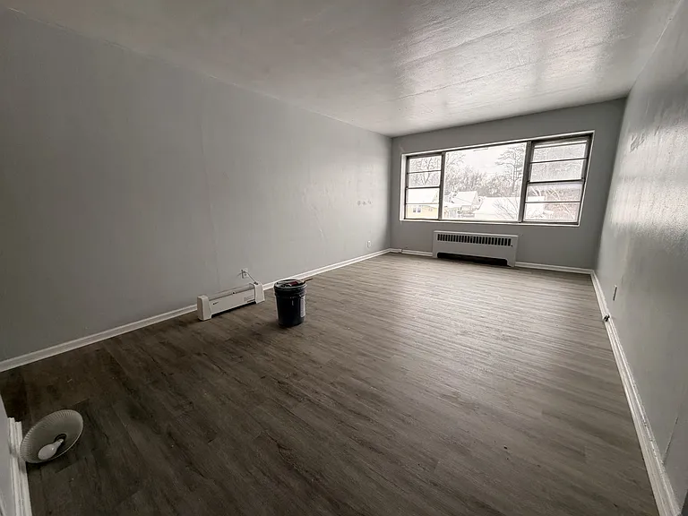 417 N Dixie Way #4 — Photo 4