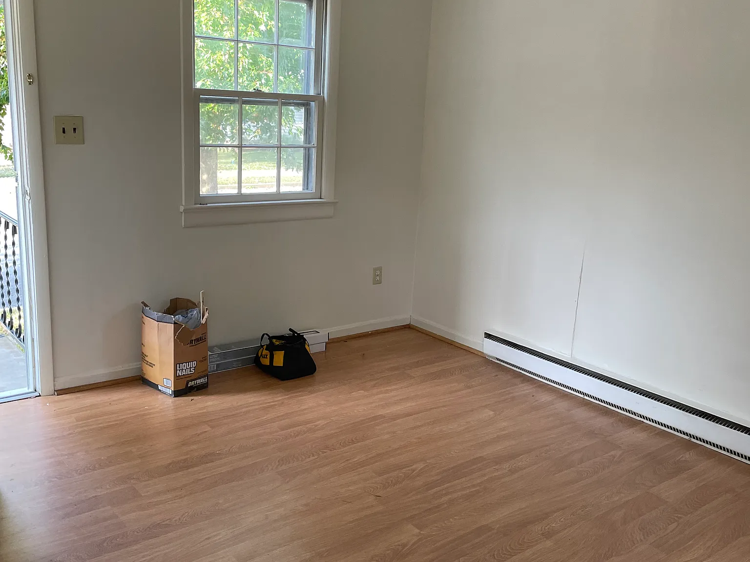 2 bed, 1.5 bath, 945 sqft, $1,700 — Photo 2