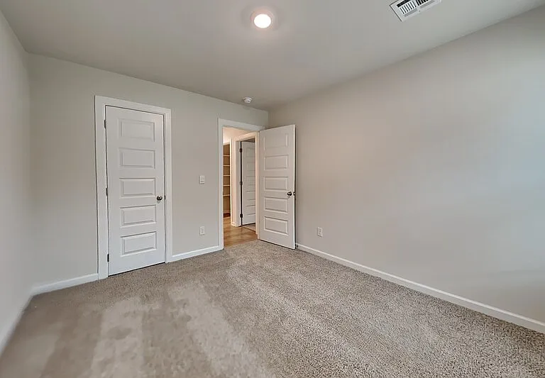 2800 Tracys Mnr — Photo 12