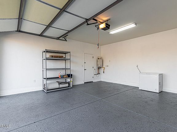 4th image of 16499 W Caldwell Street