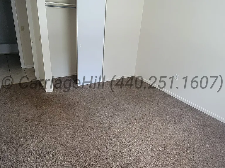 1011 Carriage Hill Dr #2 — Photo 6