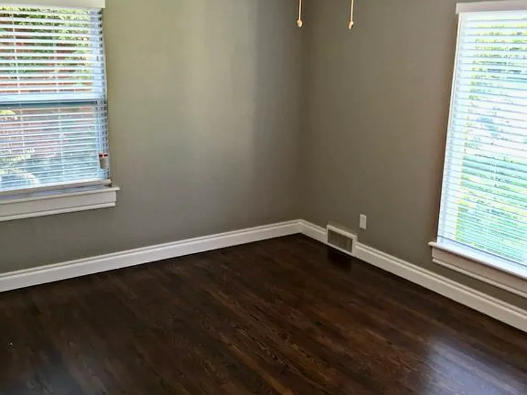 1223 Westlawn Dr — Photo 14