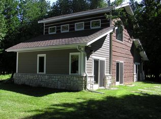 719 Bay Point Rd, Washington Island, WI 54246