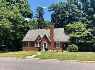 229 W Stewart Ave, Mooresville, NC 28115