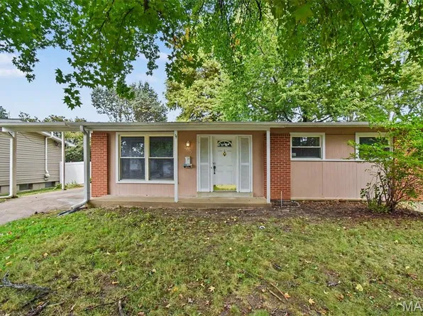 2295 Liberty Dr, Florissant, MO 63031
