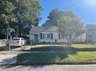 3649 Montgomery St, Norfolk, VA 23513