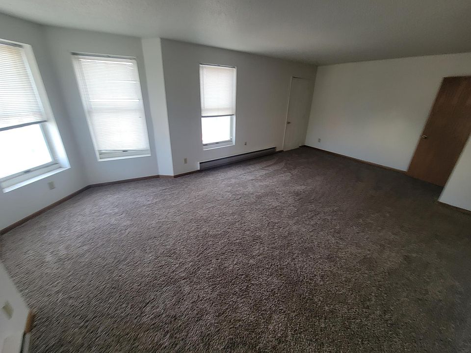 600 King St APT 3, La Crosse, WI 54601 Zillow