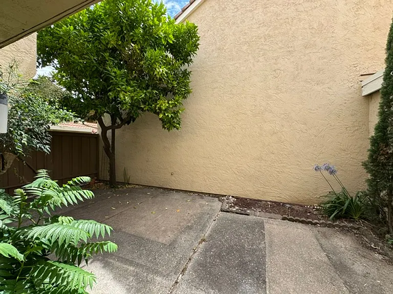 1644 Candelero Ct — Photo 18