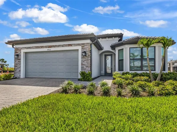 4400 Lakeside Grove Pl, North Port, FL 34289