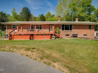 4320 Reservoir Rd, Kingsport, TN 37660
