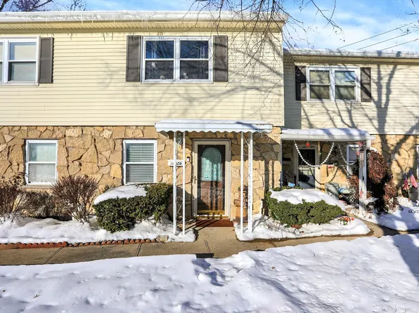 2936 Country Estates Dr, Indianapolis, IN 46227