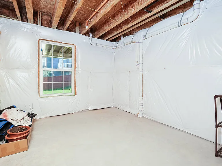 2085 Pomona Way — Photo 41