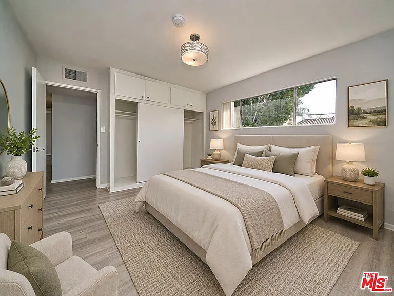 835 S Norton Ave #15 — Photo 2