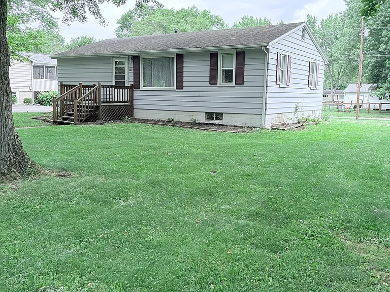 1211 Wooster Rd — Photo 1