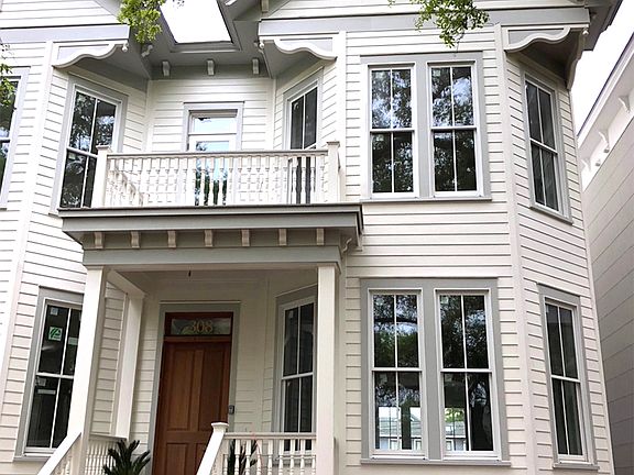2nd image of 308 W Gwinnett St