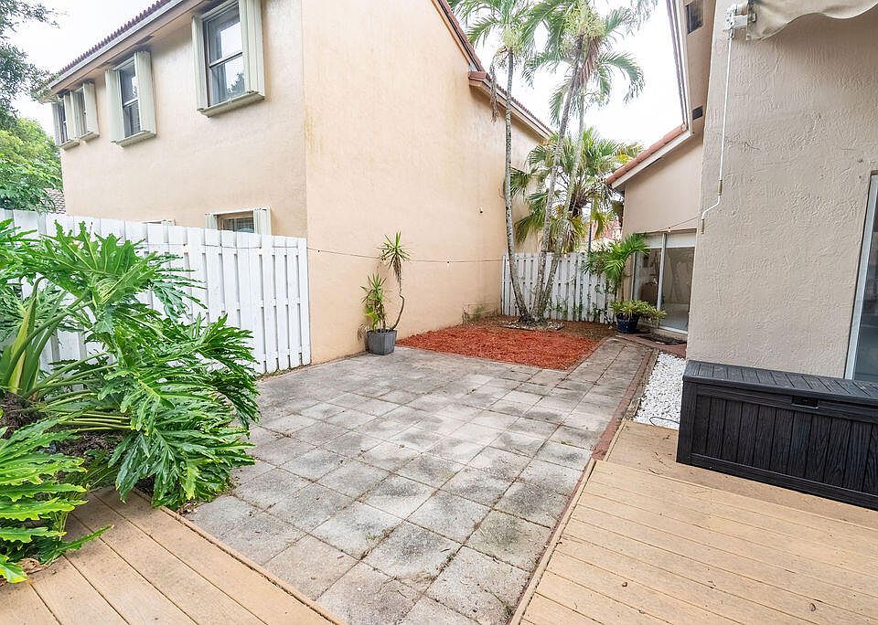 1st image of 1284 NW 125th Terrace