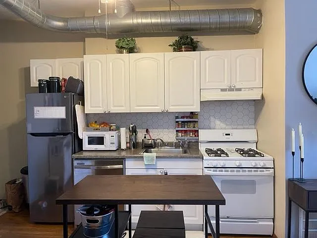 1460 W Augusta Blvd #3 — Photo 13