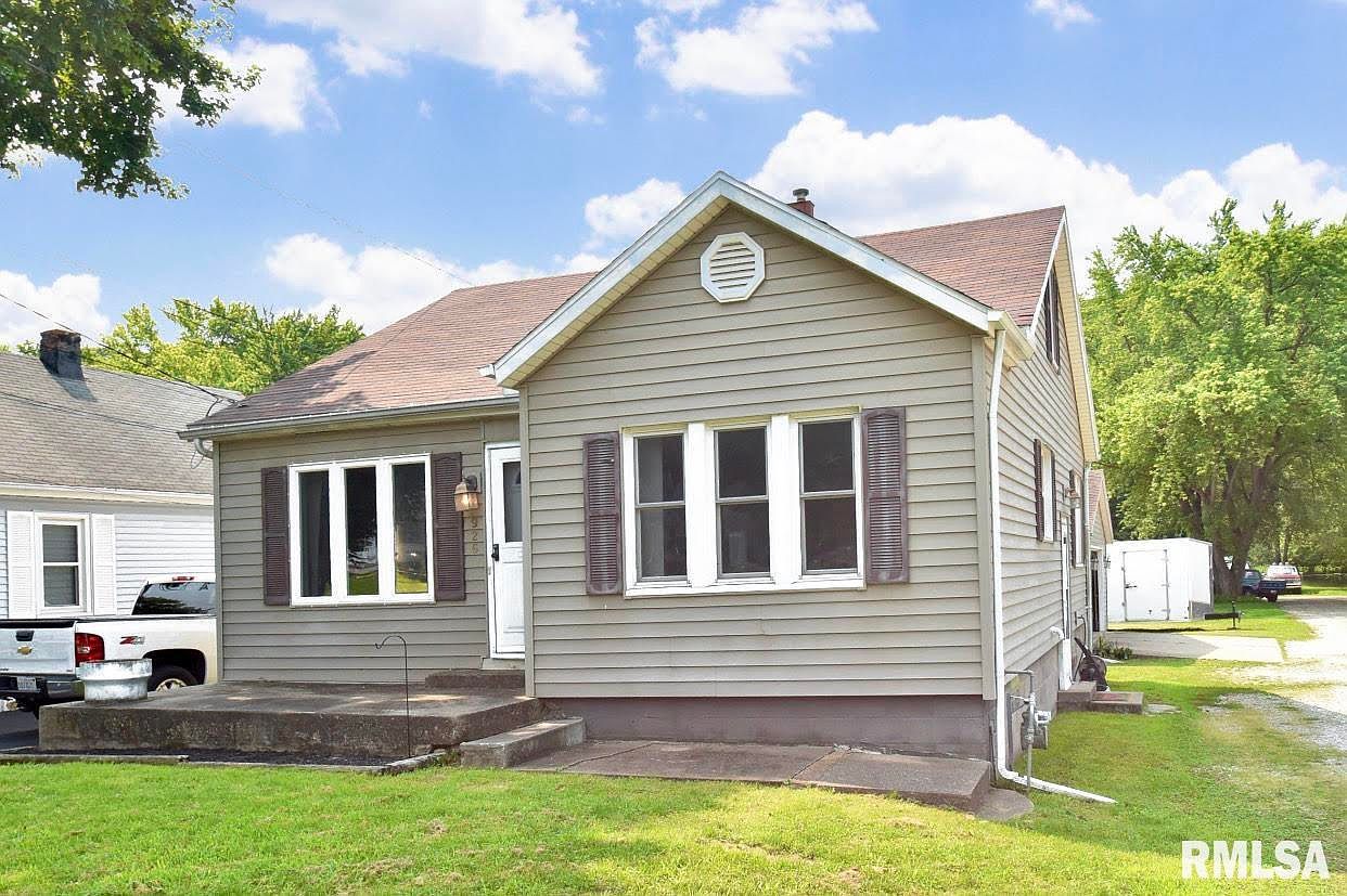 926 Meadow Ave, East Peoria, IL 61611 Zillow