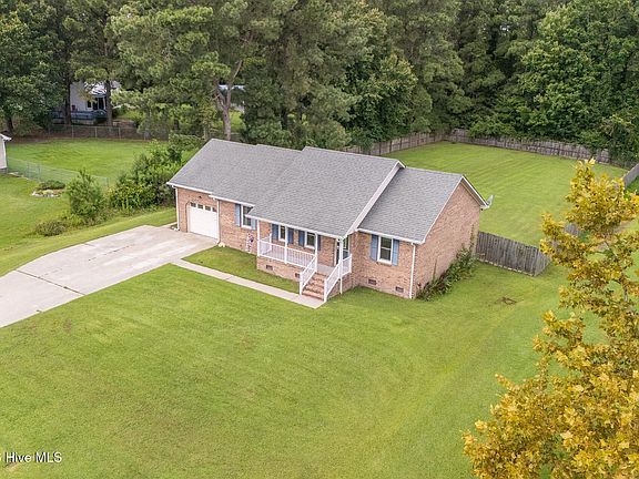 2nd image of 203 Troy Drive