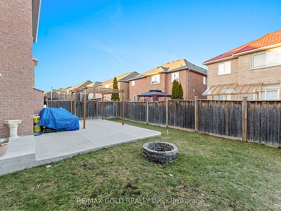4th image of 57 Powell Dr