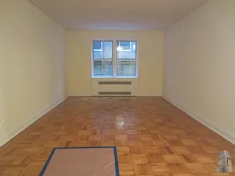 Rented by Skyline Group Real Estate