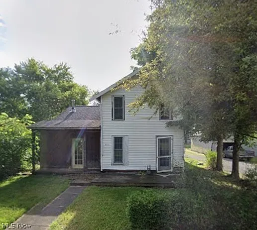 520 Washington St photo 1