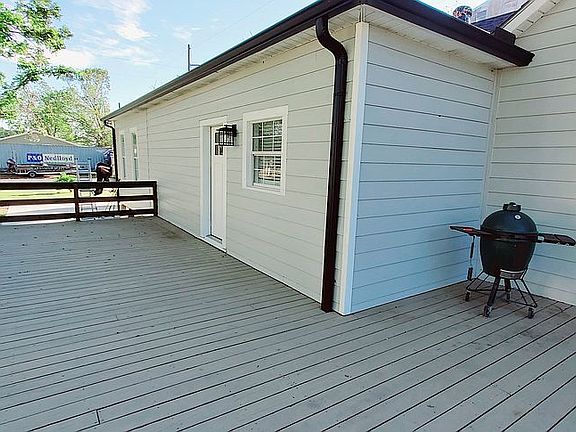 Deck looking at kitchen door