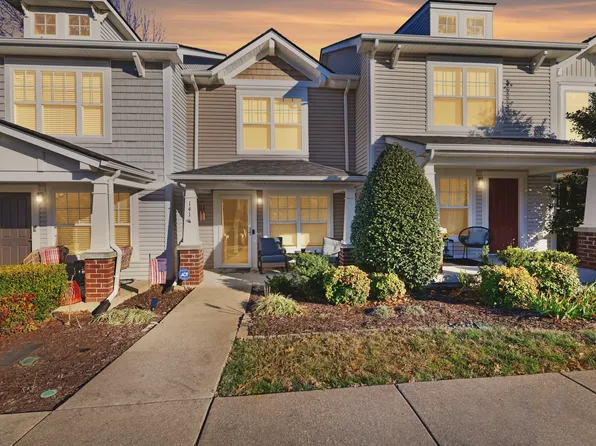141 Shadow Glen Dr, Nashville, TN 37211
