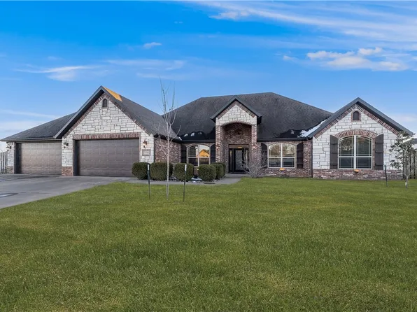 1700 Gilligan Ave, Rogers, AR 72758
