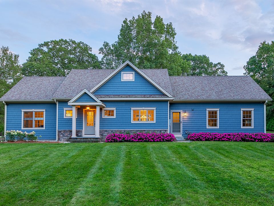 27 Auncient Oak Road