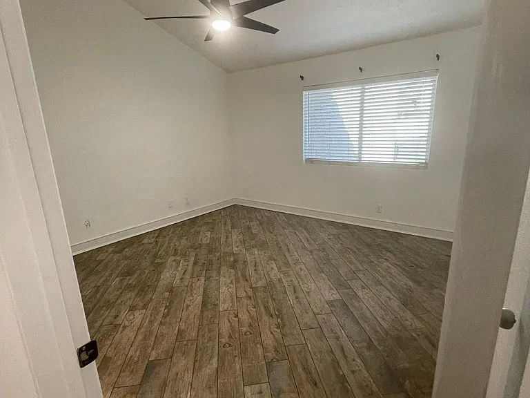 2018 E Solana Dr — Photo 3