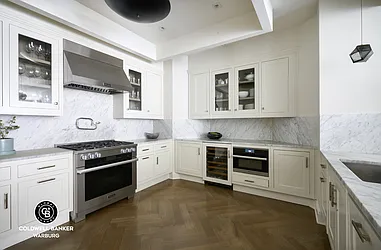 Sold by Coldwell Banker Warburg